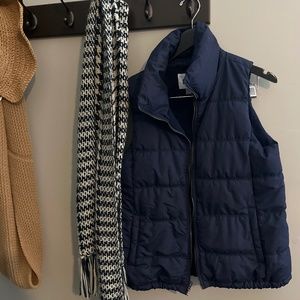 Puffy vest and scarf